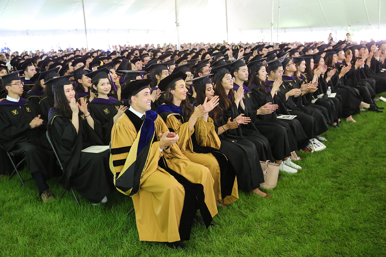 How Does It Top 5 University Law School Logo Design Designed Them?